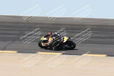 media/Apr-18-2025-CVMA Friday Practice (Fri) [[88baa45499]]/Racer 3/Session 2 (Bowl Pans)/